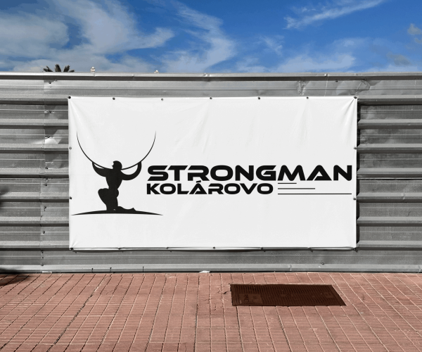 Bannerdesign und Druck für Strongman Kolarovo